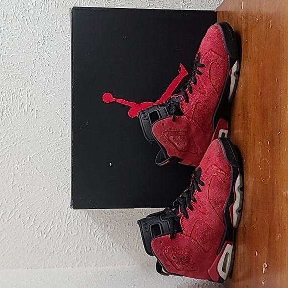 Air Jordan 6 Retro GS Toro Bravo Children's Sneakers 384665-600 Size 5Y - Picture 5 of 17